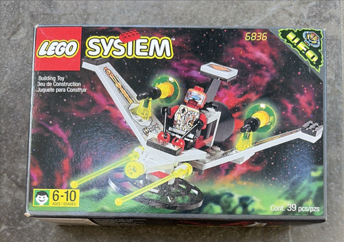 Vintage lego ufo wing - lego, v-wing